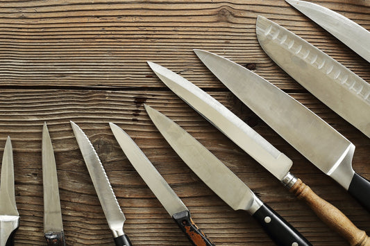 Perché i coltelli da cucina giapponese sono migliori dei coltelli da cucina europei?