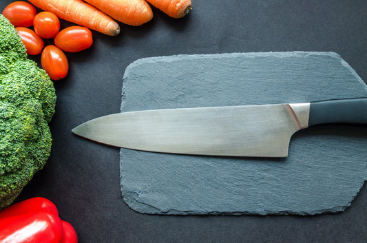 Diversi tipi di acciaio inossidabile; Cosa è meglio per i coltelli da cucina?