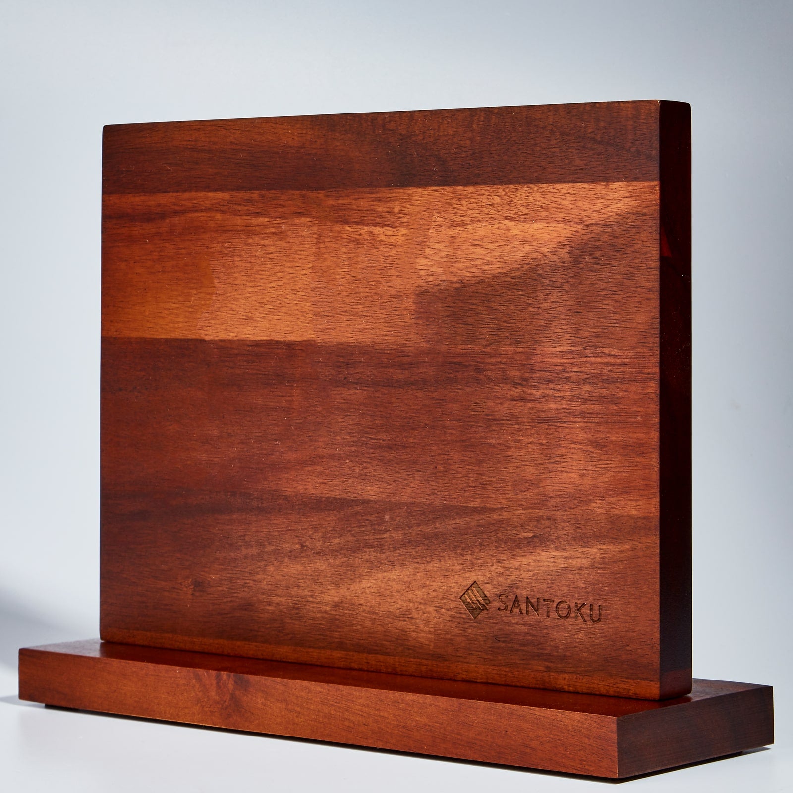 Serie di coltelli Minato con porta magnetica acacia in legno