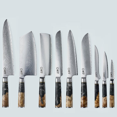 Aiko Black (あいこ, アイコ) coltello in acciaio Damasco con manico in resina nera colorata