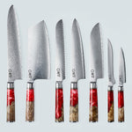 Coltello Aiko in acciaio damasco rosso con manico in resina colorata rossa