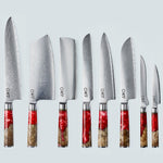 Coltello Aiko in acciaio damasco rosso con manico in resina colorata rossa